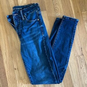 American Eagle Super Hi-Rise Jegging - Luxe Jean